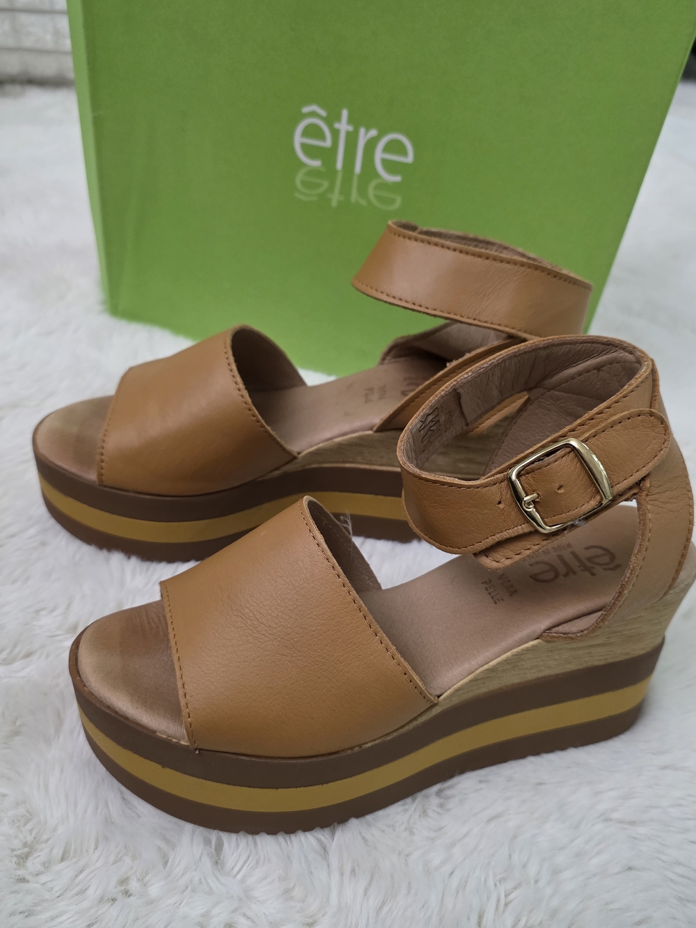 Être Tan Leather Platform Sandals with Ankle Buckle